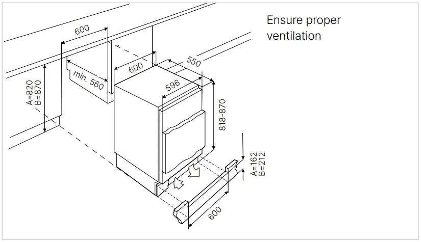 Встраиваемый холодильник с внутренней морозильной камерой Kuppersbusch FKU1545.0i